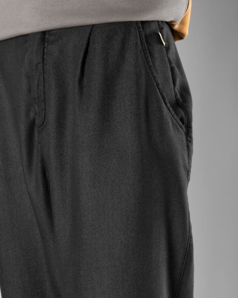 Örme Kumaş Tek Pile Pantolon