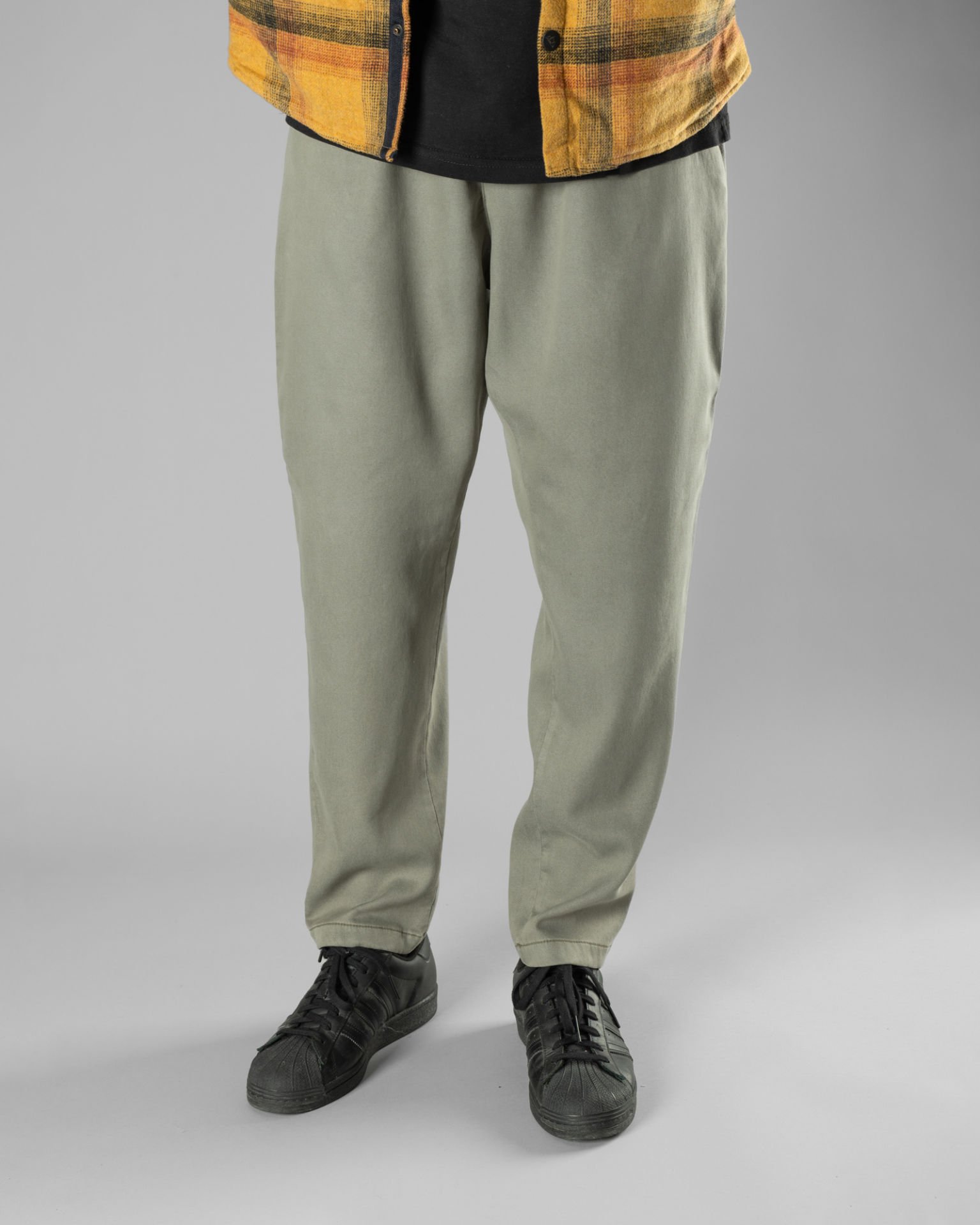 !ARŞİV! Örme Kumaş Tek Pile Pantolon Yeşil (Smokey Olive) - S -29, 30-